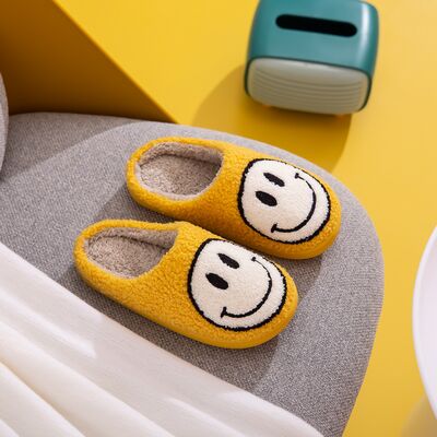 Melody Smiley Face Slippers - Heritage Couture
