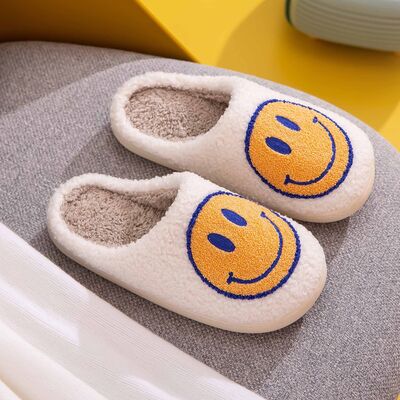 Melody Smiley Face Slippers - Heritage Couture