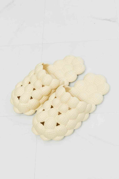 NOOK JOI Laid Back Bubble Slides in Khaki - Heritage Couture  