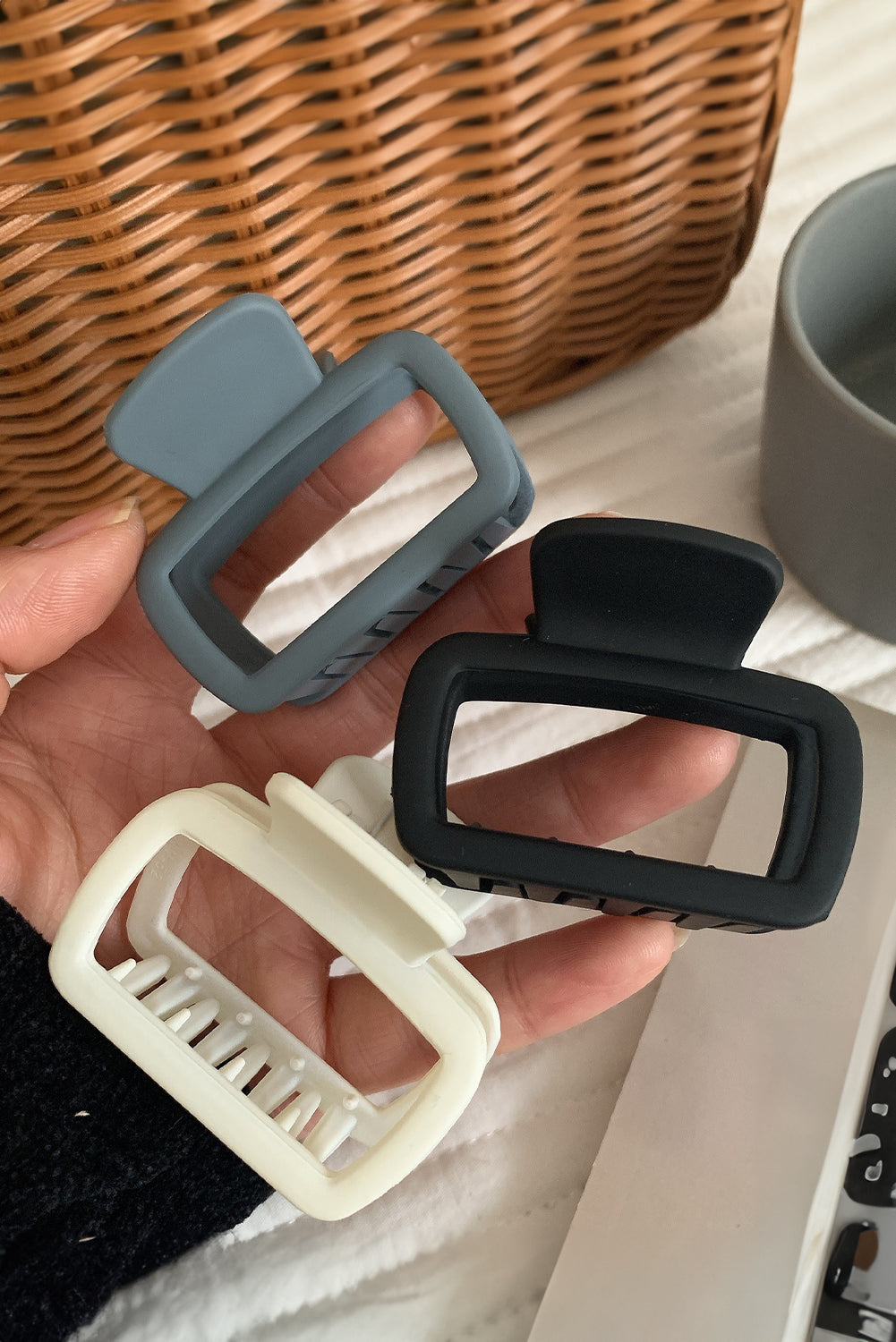 Black Square Frosted Rectangle Hair Clip - Heritage Couture  