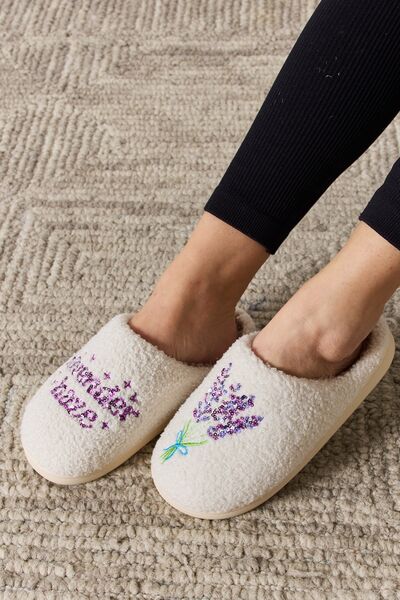 Melody Sequin Pattern Cozy Slippers - Heritage Couture  