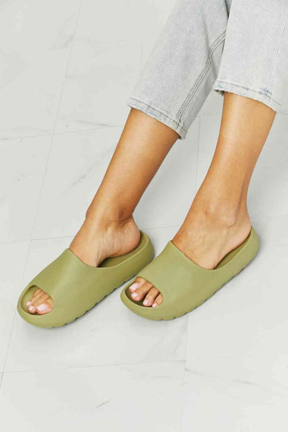 NOOK JOI In My Comfort Zone Slides in Green - Heritage Couture  